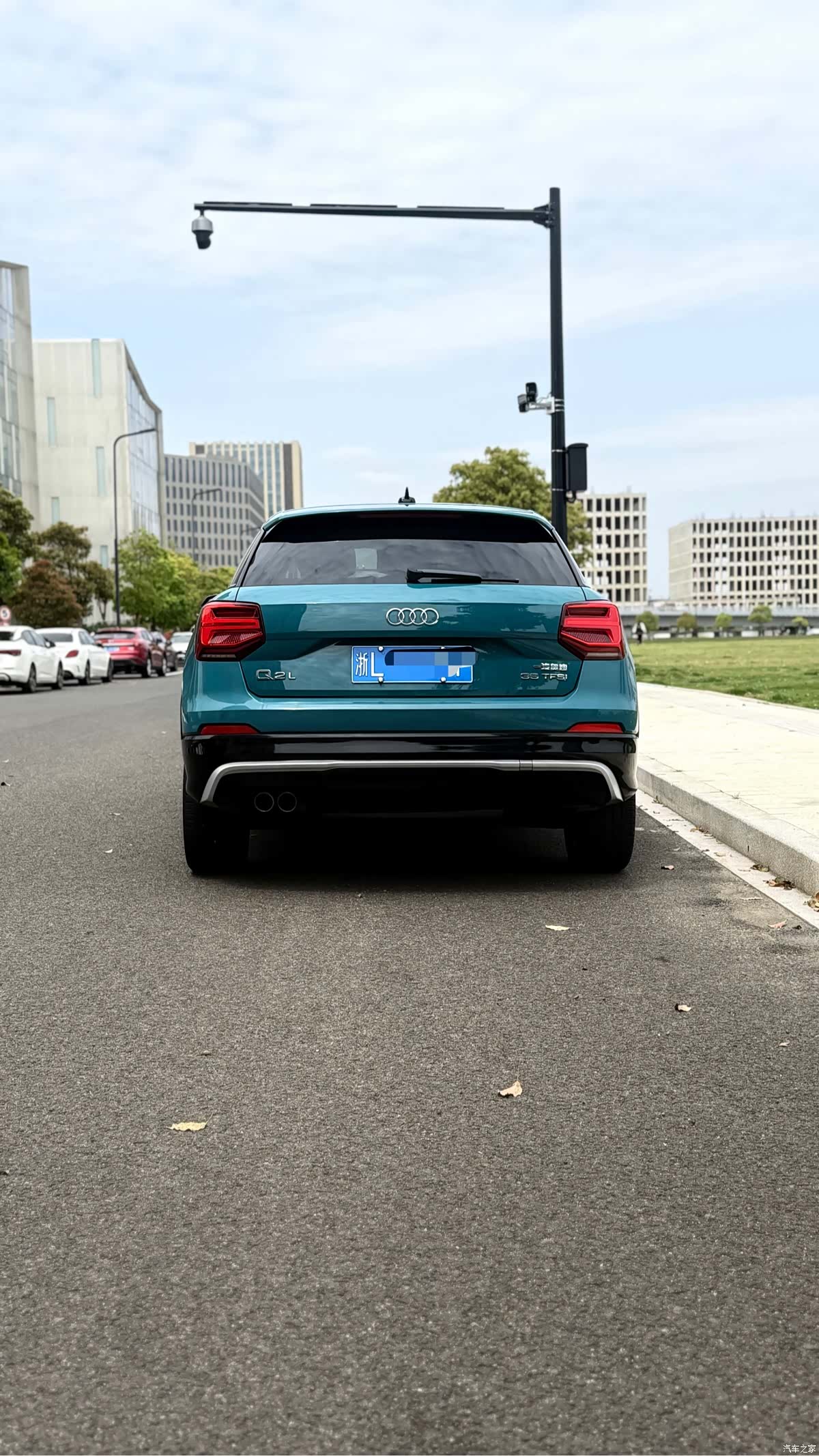 Audi Q2L, 2019 4