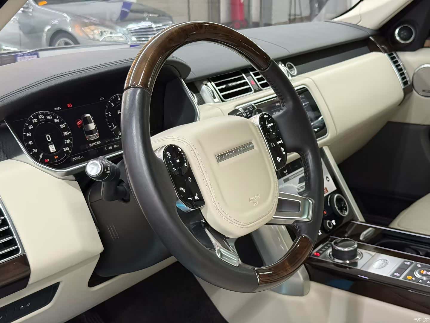 Land Rover Range Rover, 2020 4