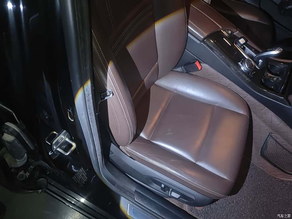 BMW 5 Series, 2016 25