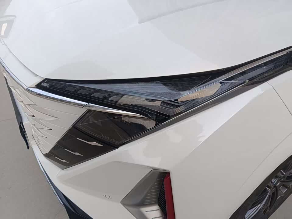 Oshan Z6