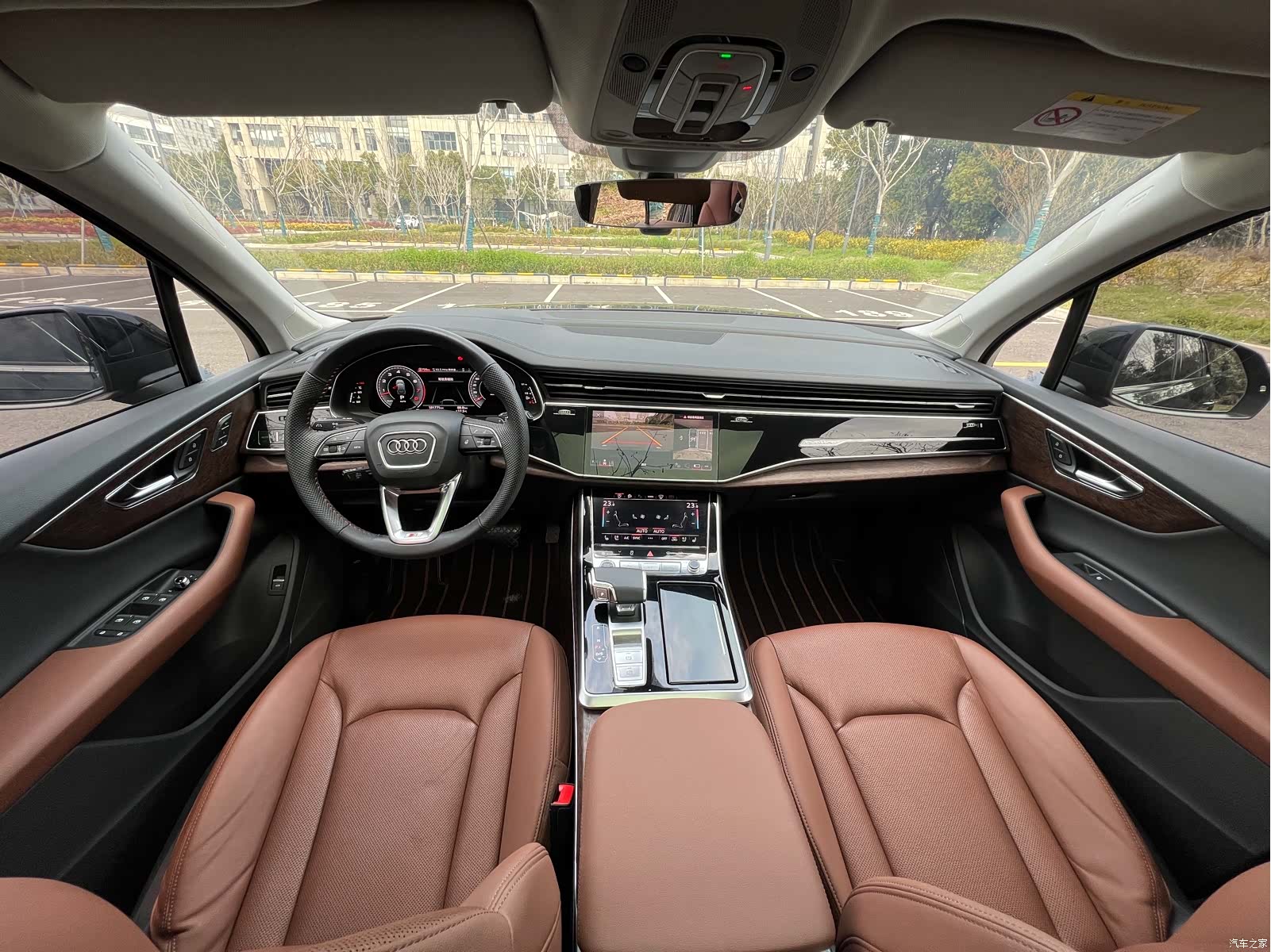 Audi Q7, 2021 9