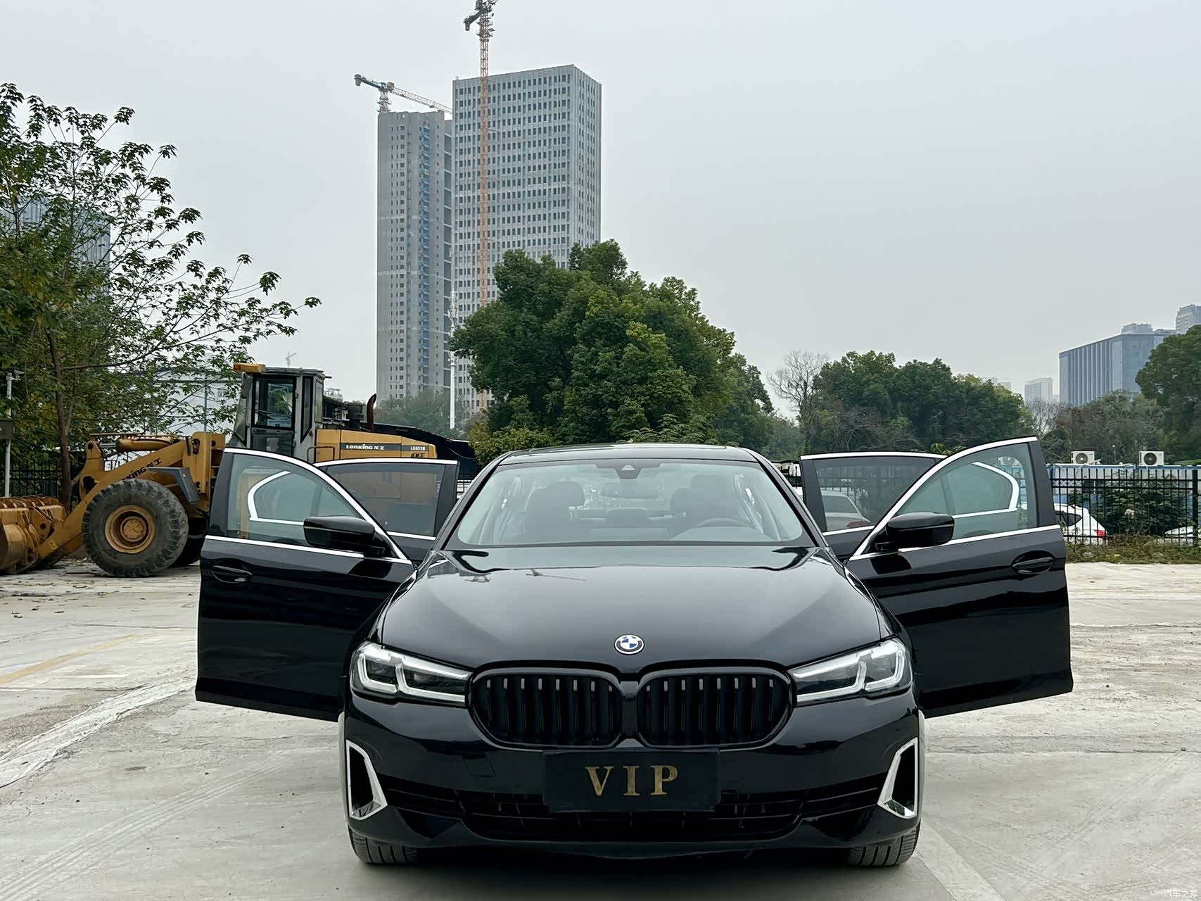 BMW 5 Series, 2023 3