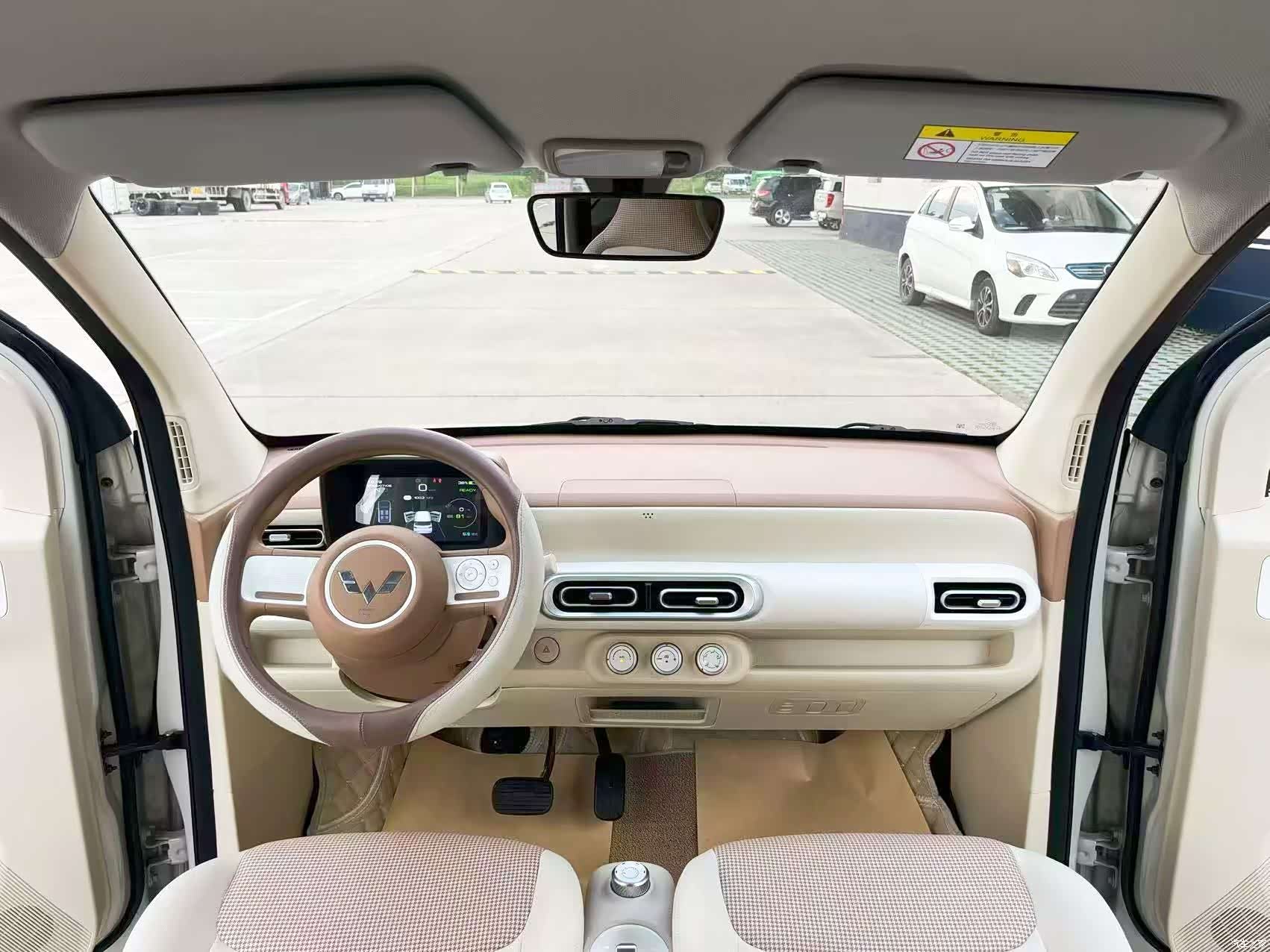 Wuling MINIEV, 2025 9