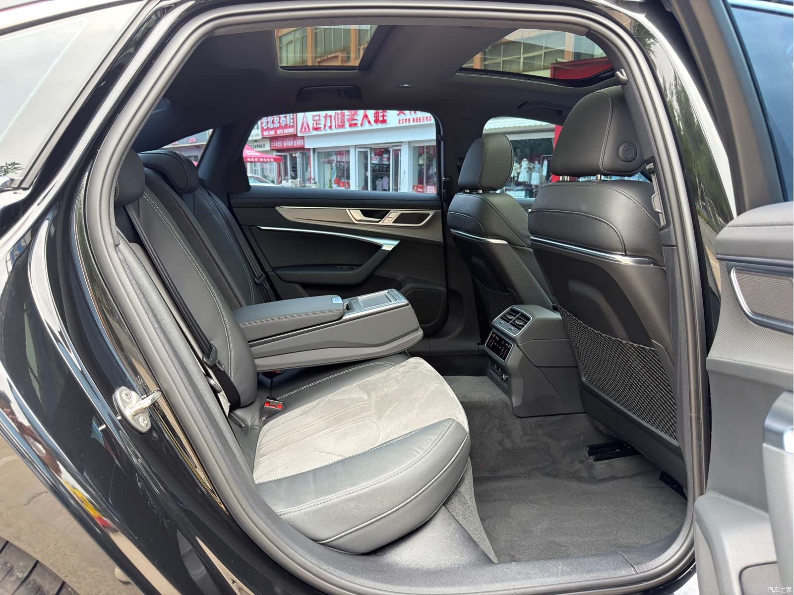 Audi A6L, 2024 10
