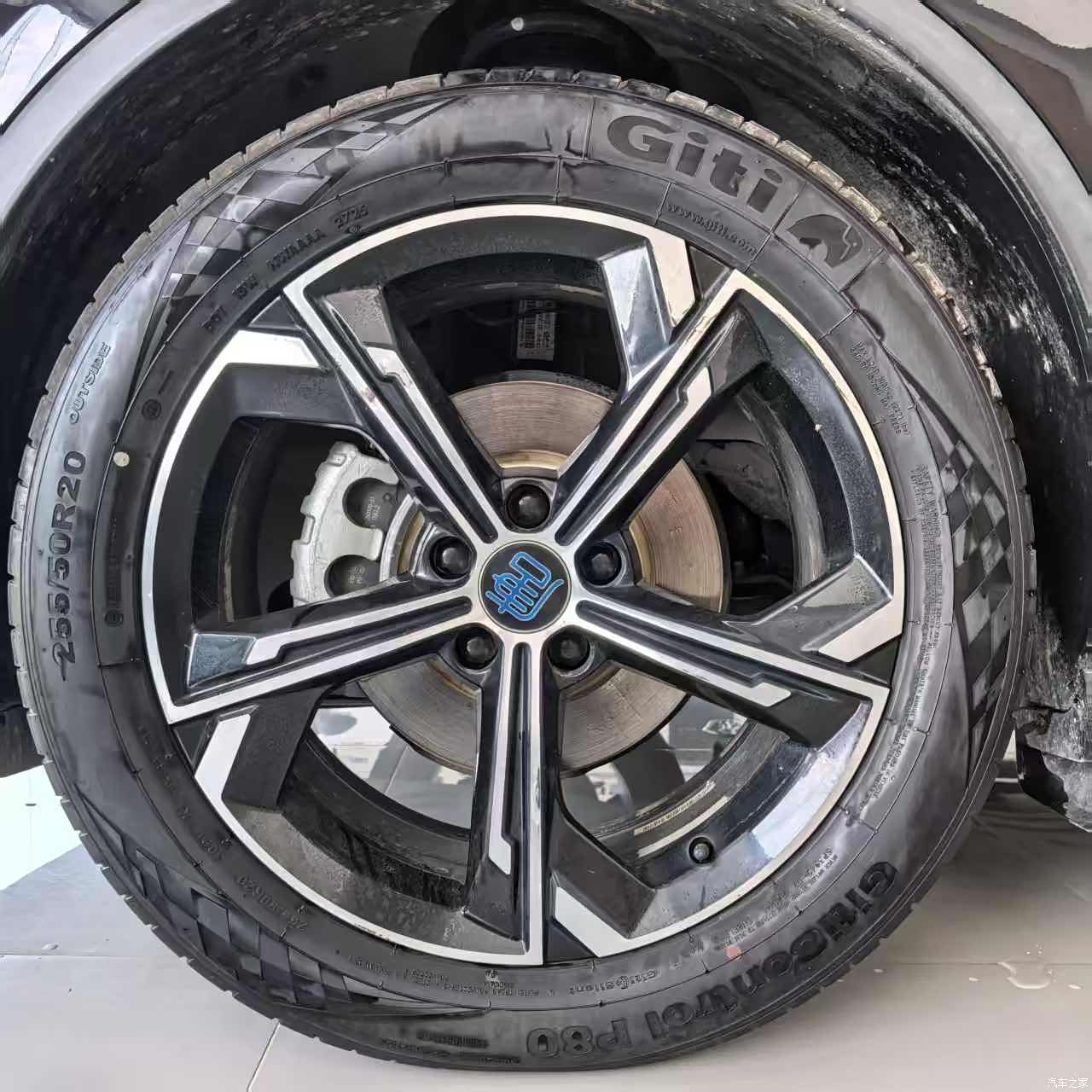 BYD Tang, 2022 12