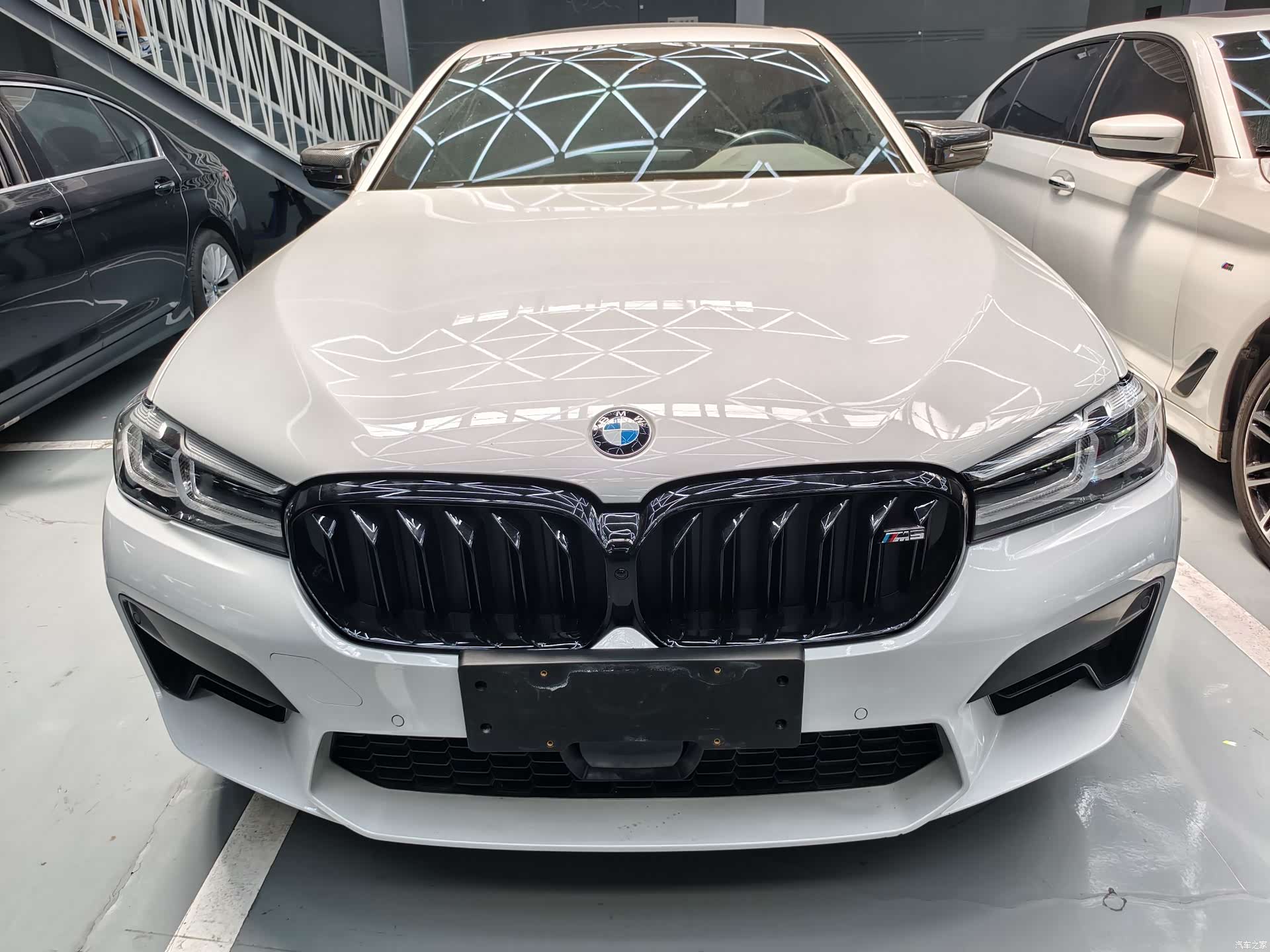 BMW 5 Series, 2023 2
