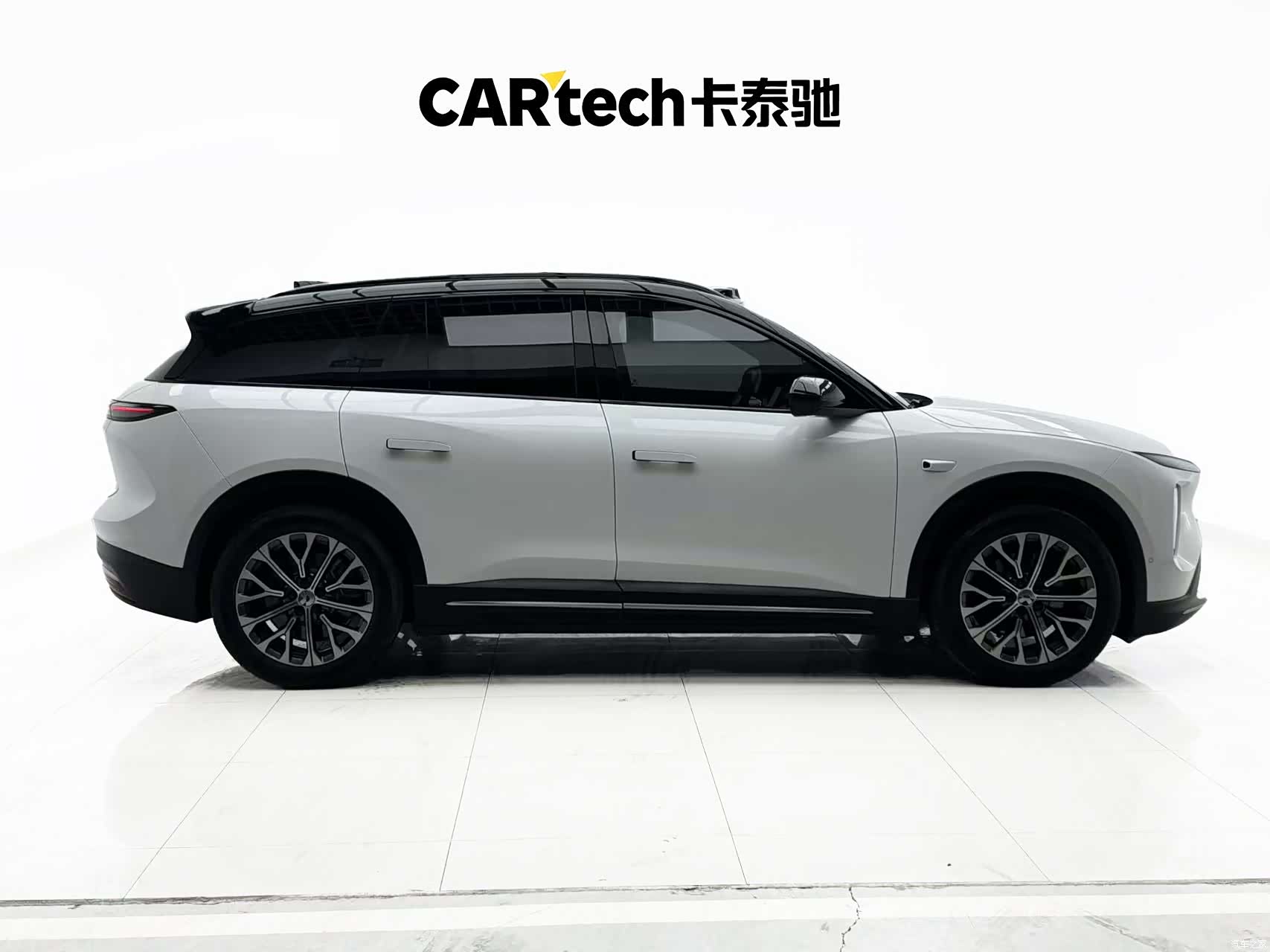 NIO ES6, 2023 4