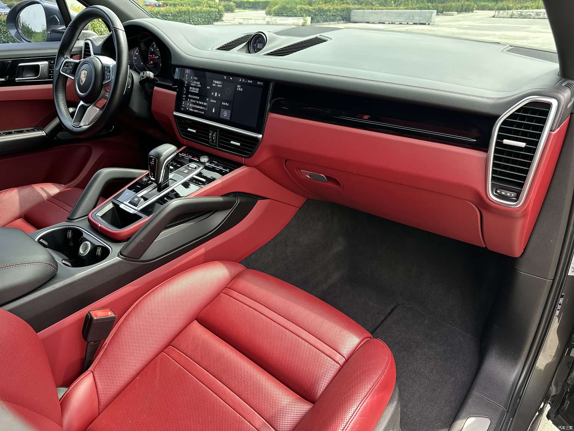 Porsche Cayenne, 2020 12
