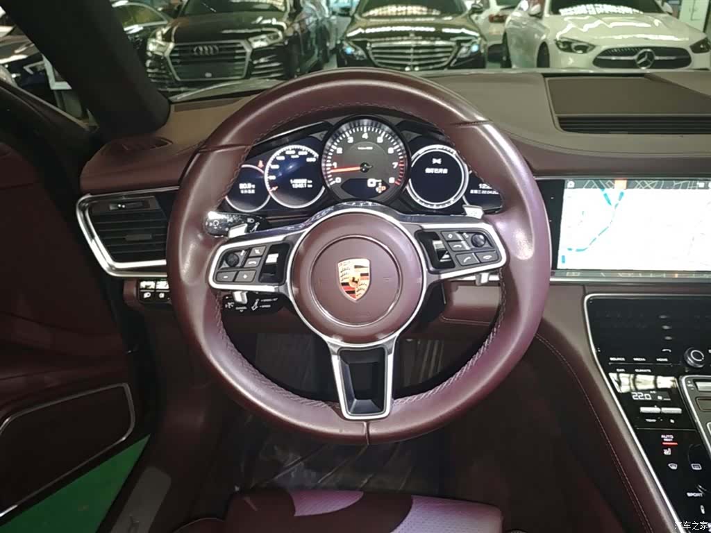 Porsche Panamera, 2018 11