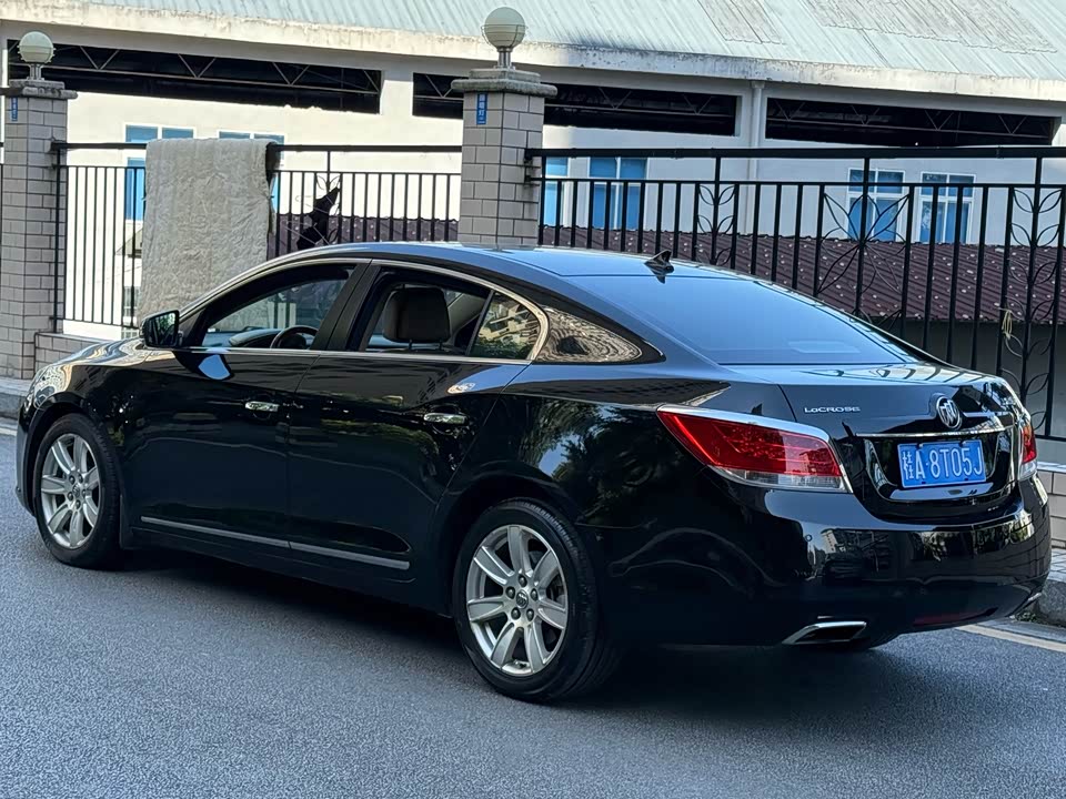 Buick Lacrosse