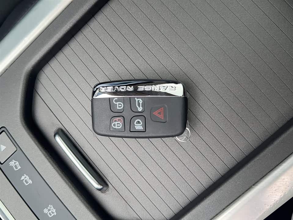 Land Rover Range Rover Aurora