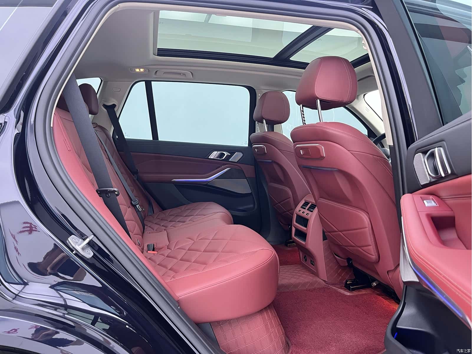 BMW X5, 2024 9