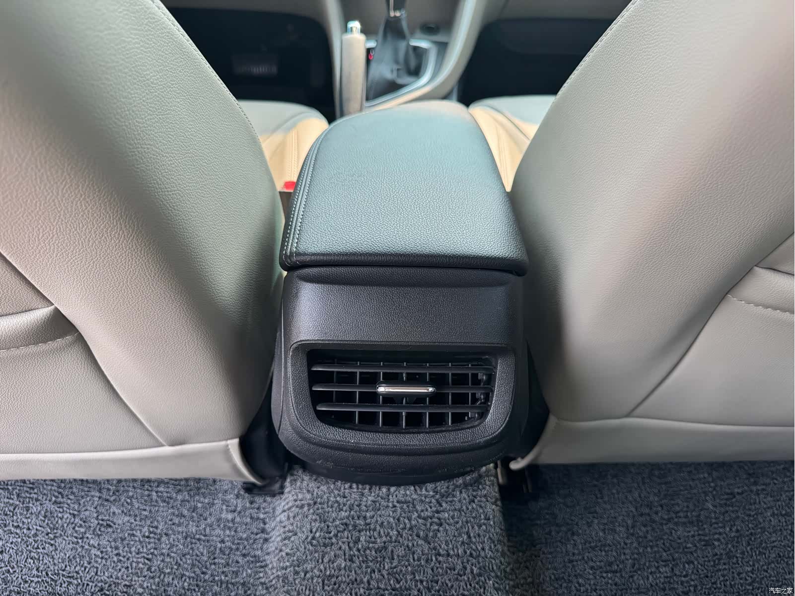 Buick V, 2018 12