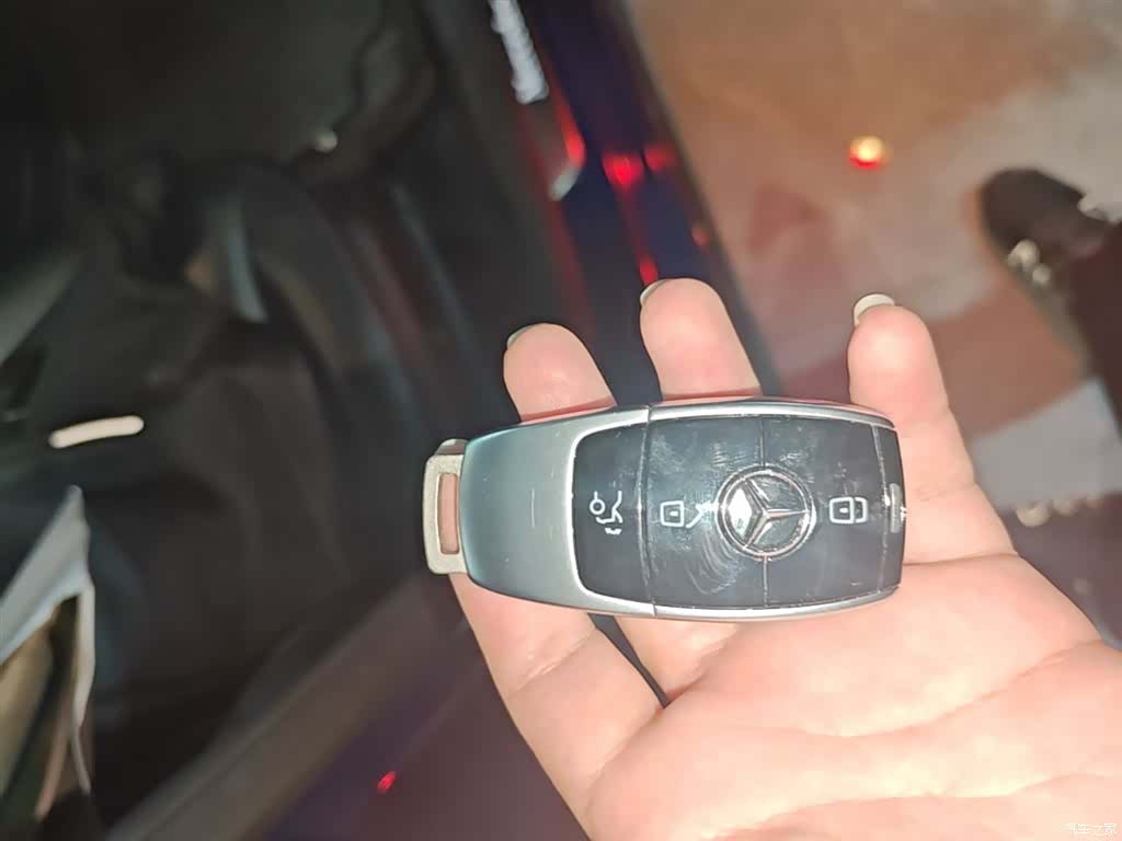 Mercedes-Benz E-Class, 2018 9