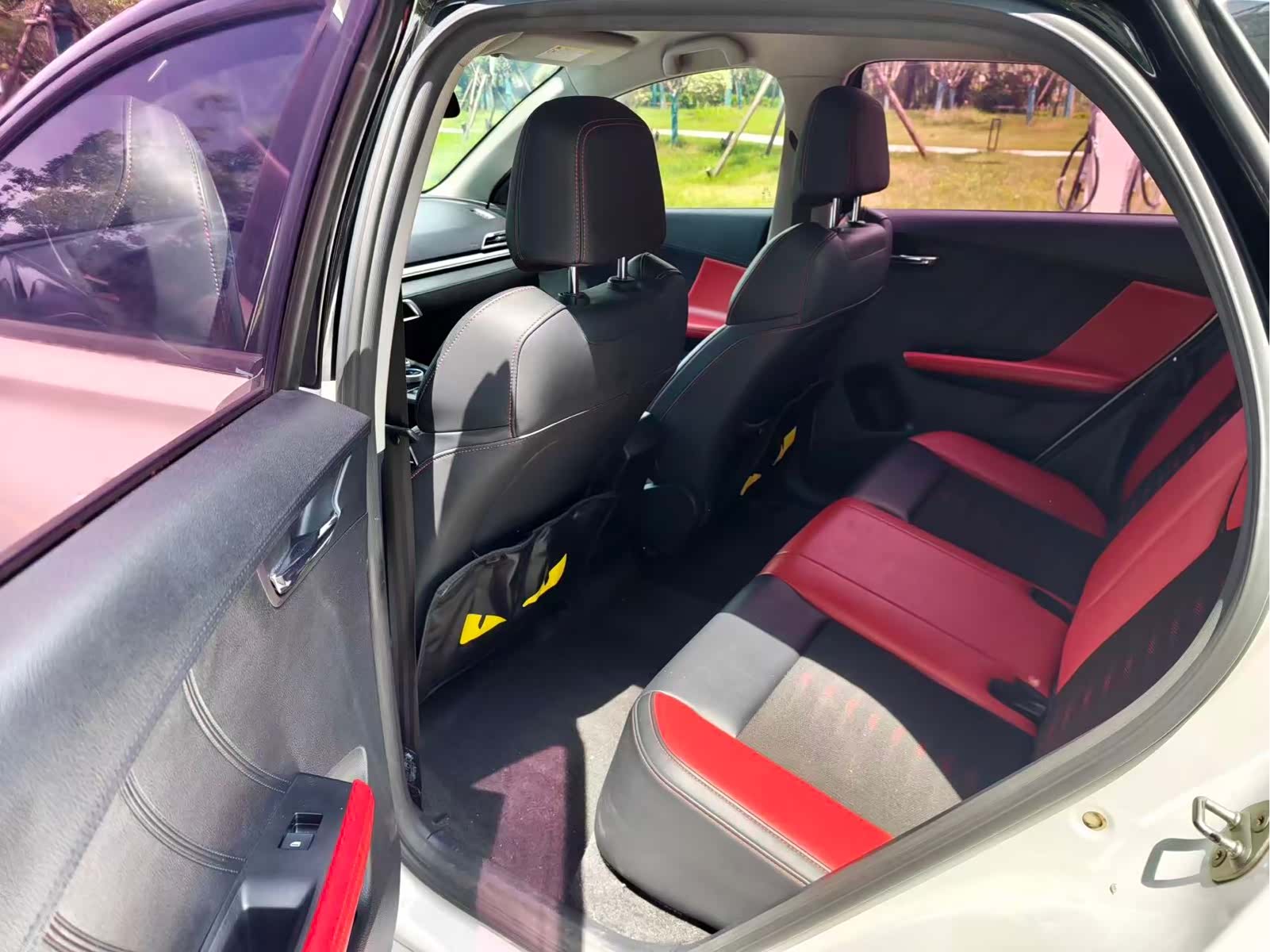 BYD E2, 2020 4