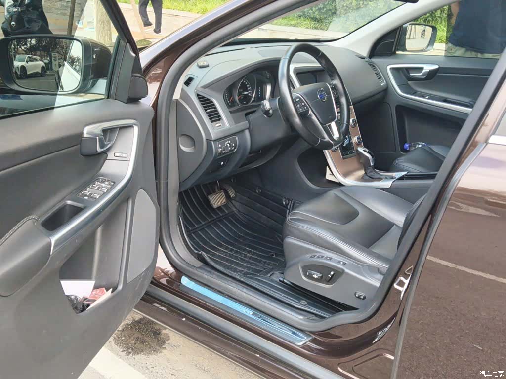 Volvo XC60, 2017 14