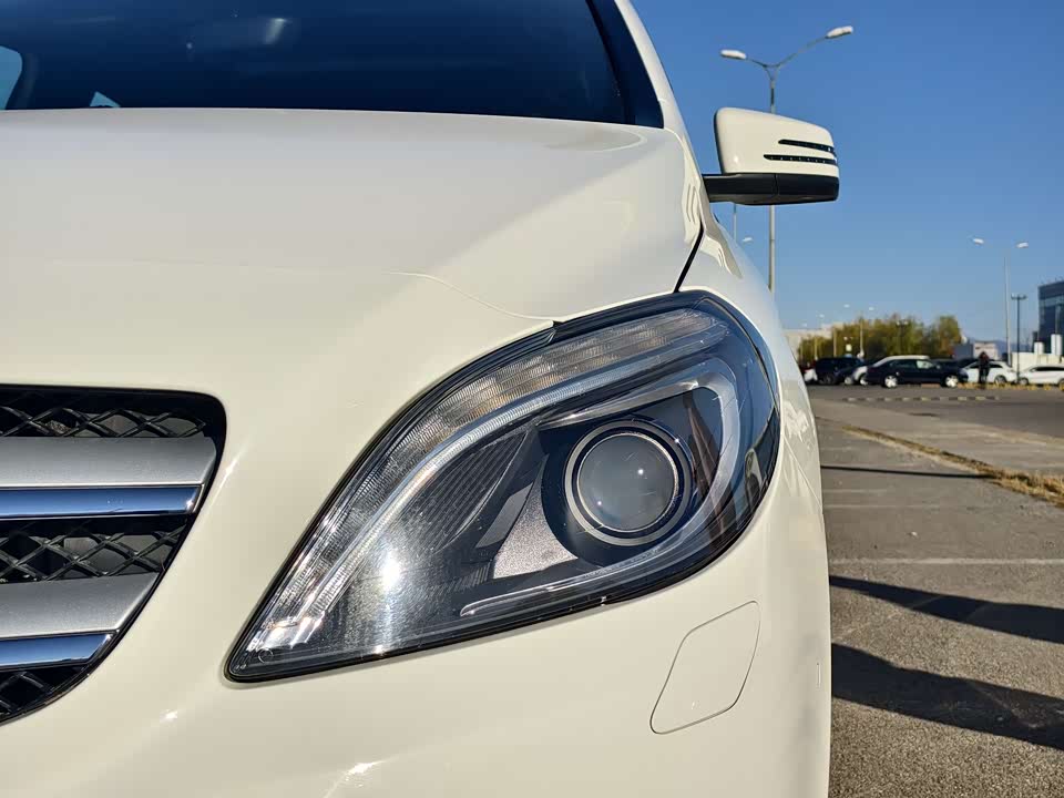 Mercedes-Benz Class B