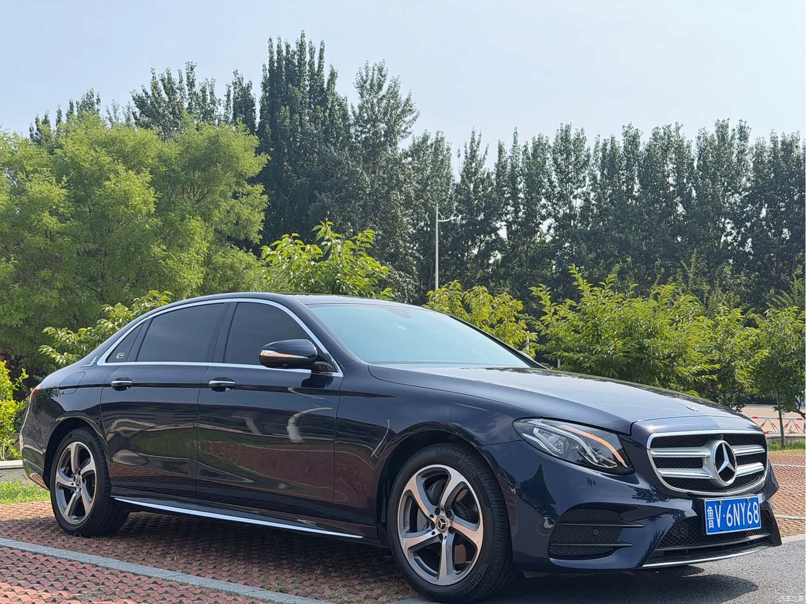 Mercedes-Benz E-Class, 2019 8