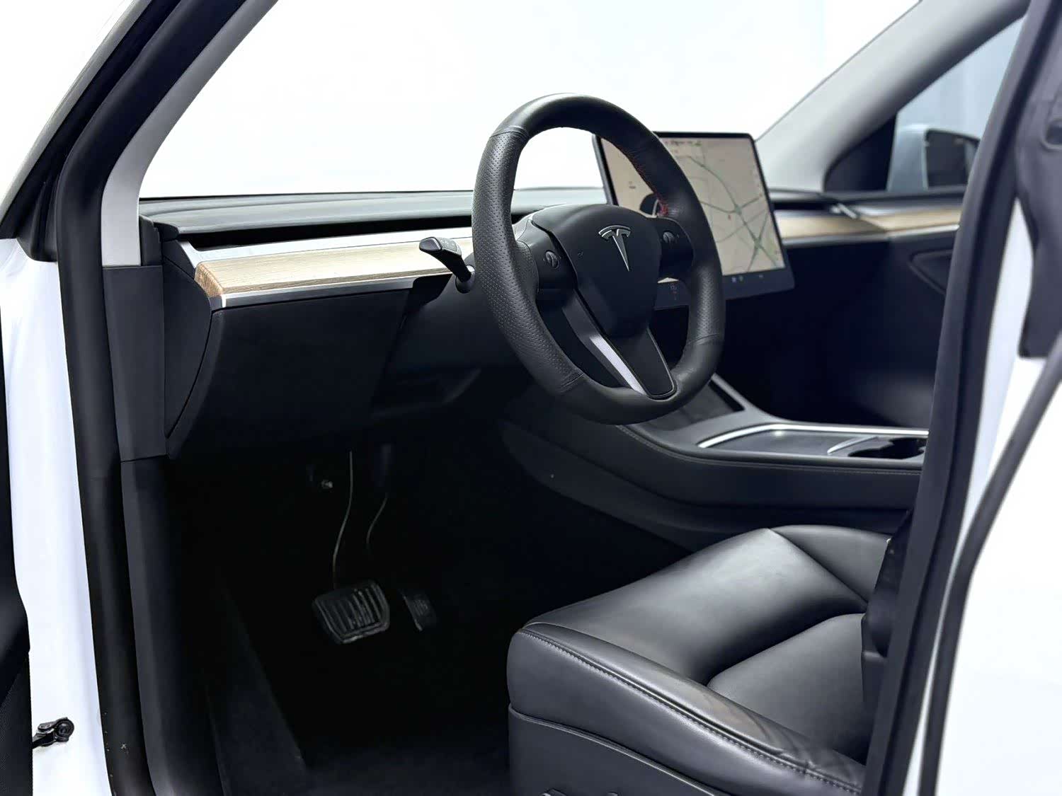 Tesla Model Y, 2021 6