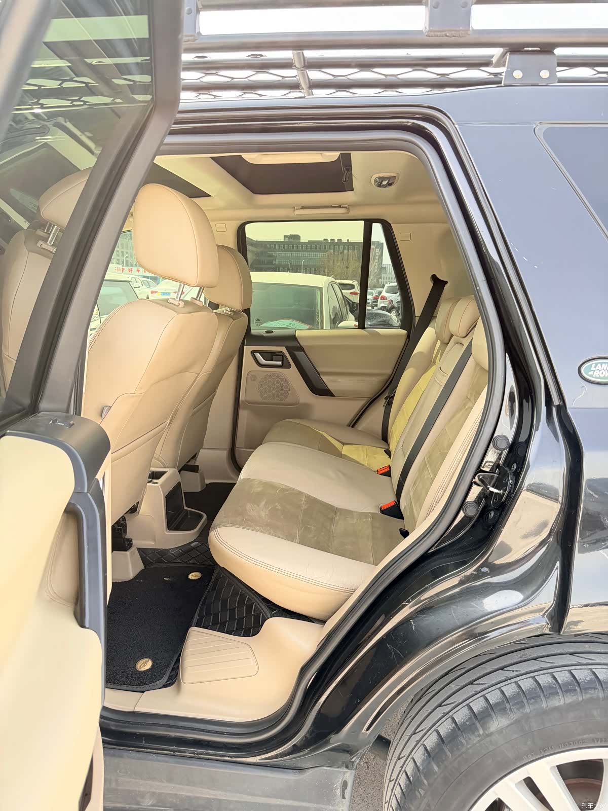 Land Rover SD4, 2012 9