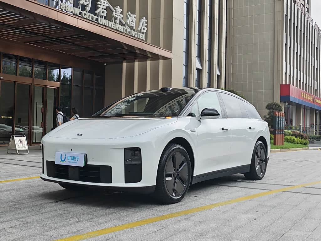 Li Auto i6