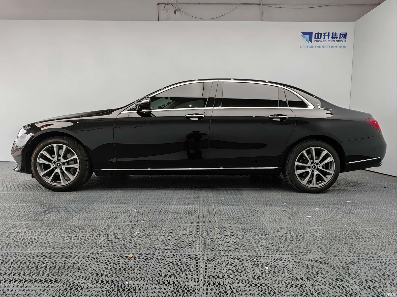 Mercedes-Benz E-Class, 2019 7