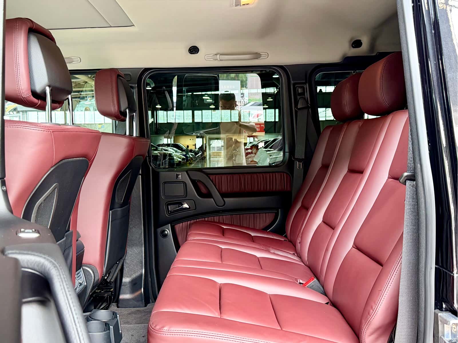 Mercedes-Benz G-Class, 2017 23