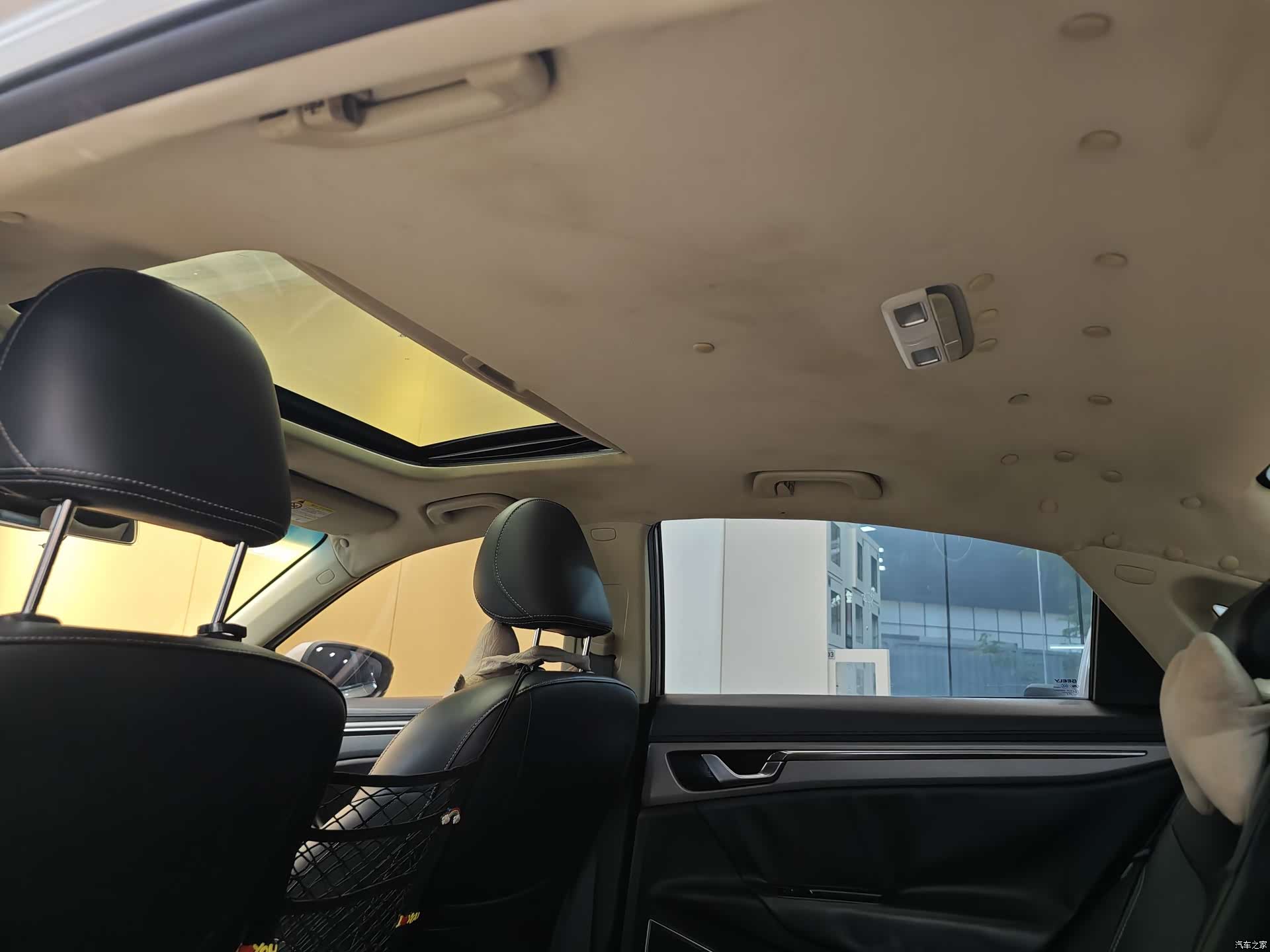 Geely Emgrand, 2018 23
