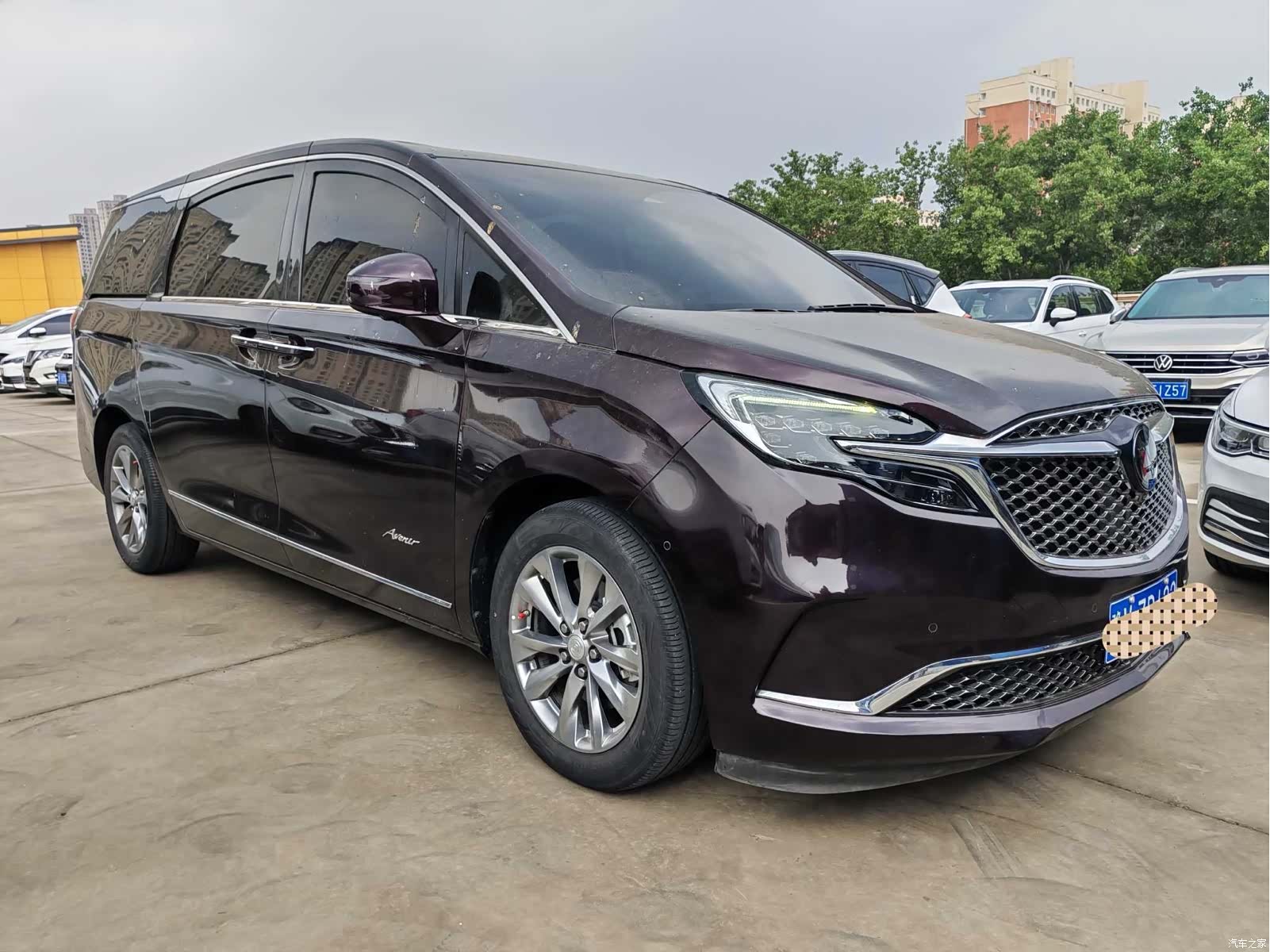 Buick GL8, 2020 3