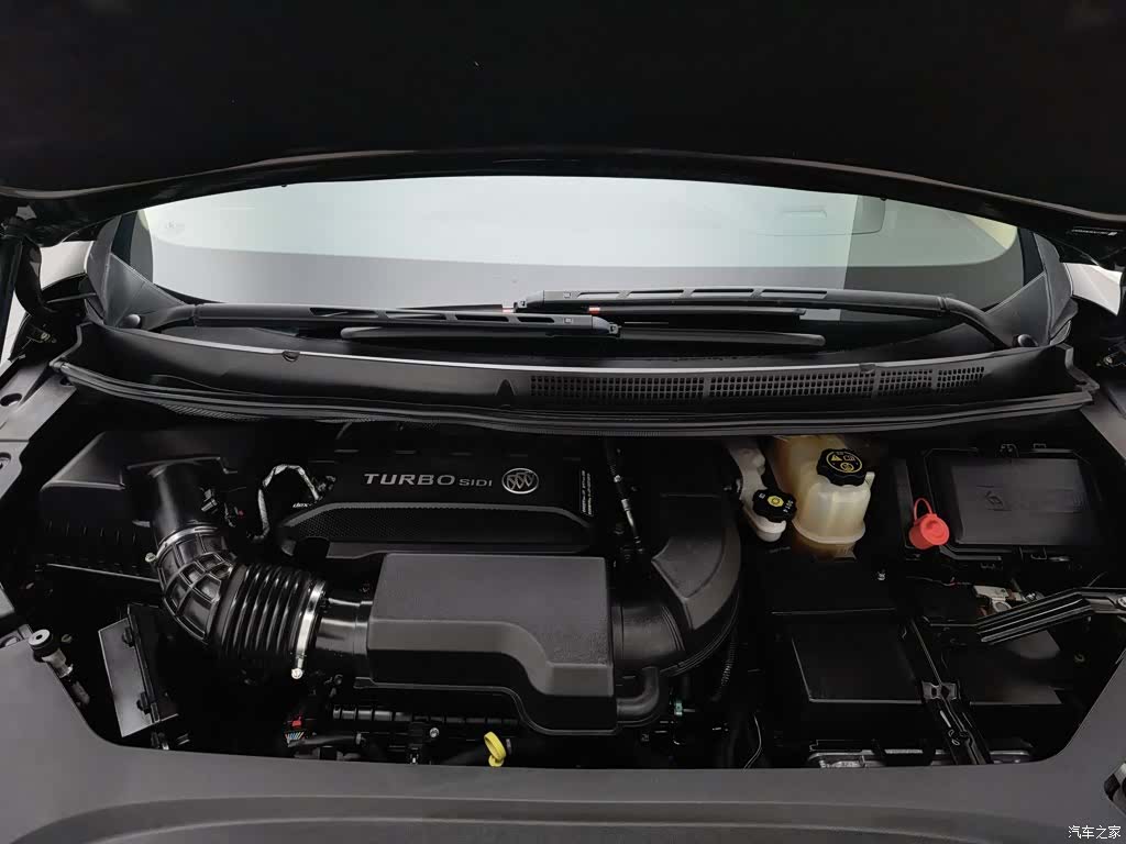 Buick GL8, 2020 6