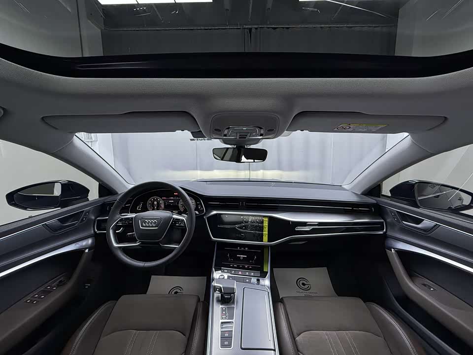 Audi A7L