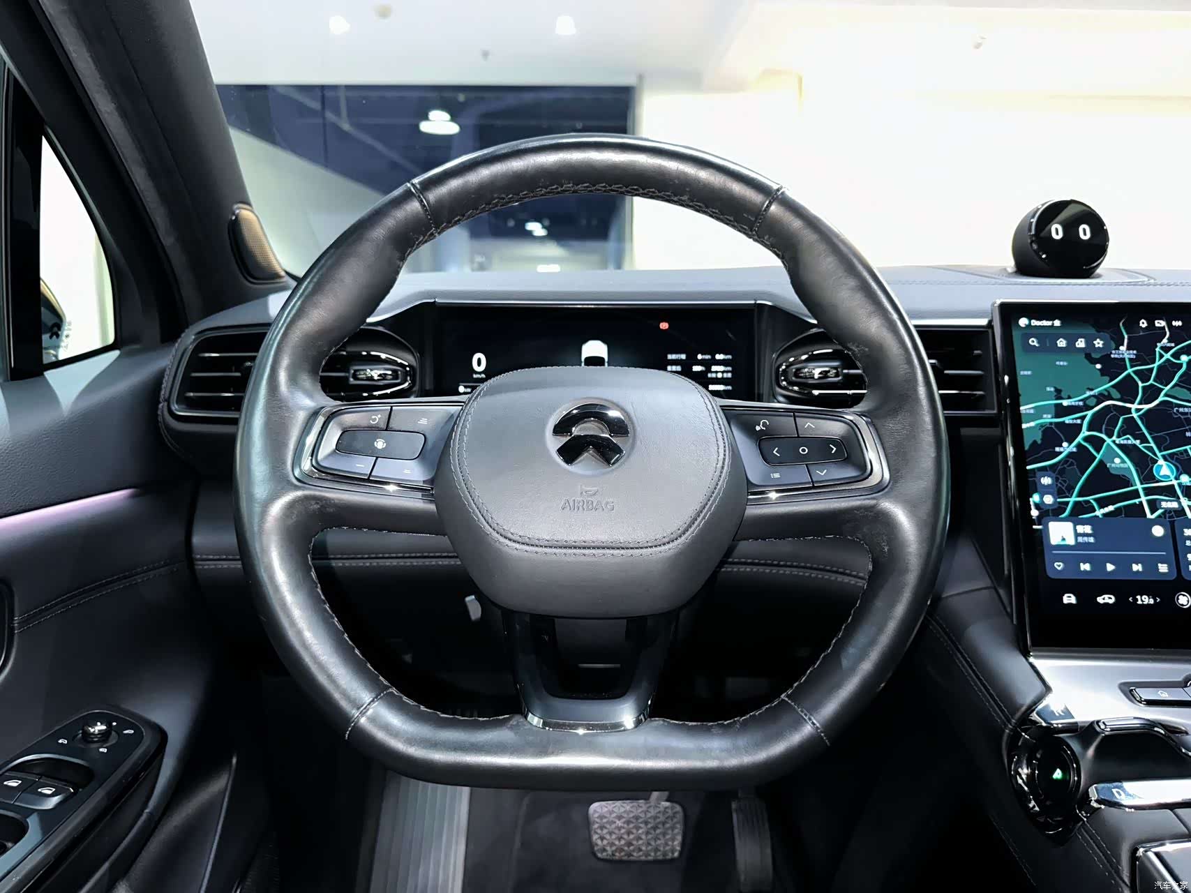 NIO ES6, 2022 10