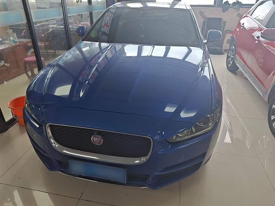 Jaguar XEL Jaguar XEL