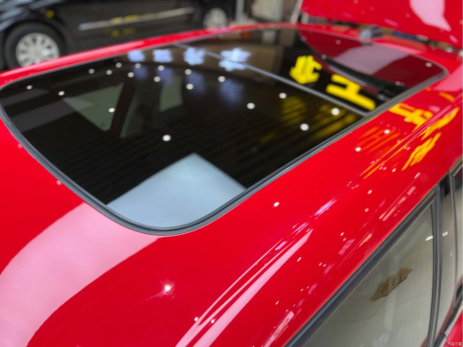 Mini ONE, 2019 17