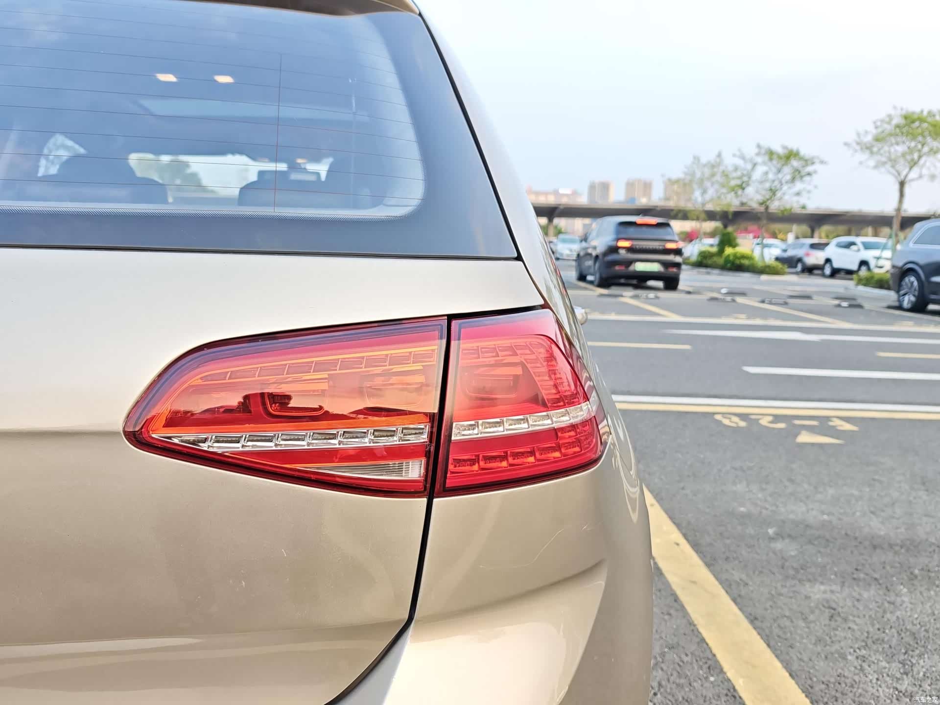 Volkswagen Golf, 2014 18