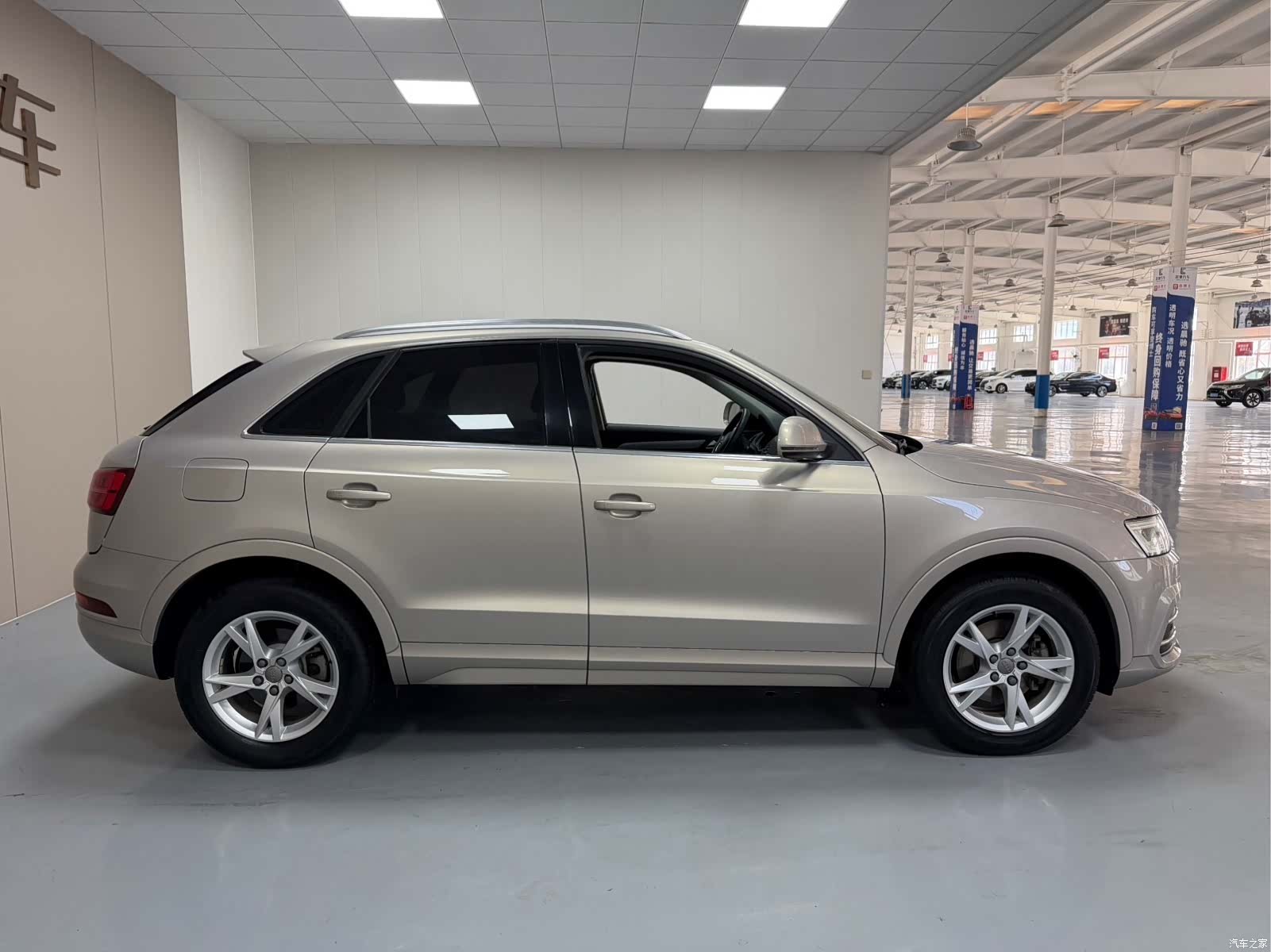 Audi Q3, 2018 8