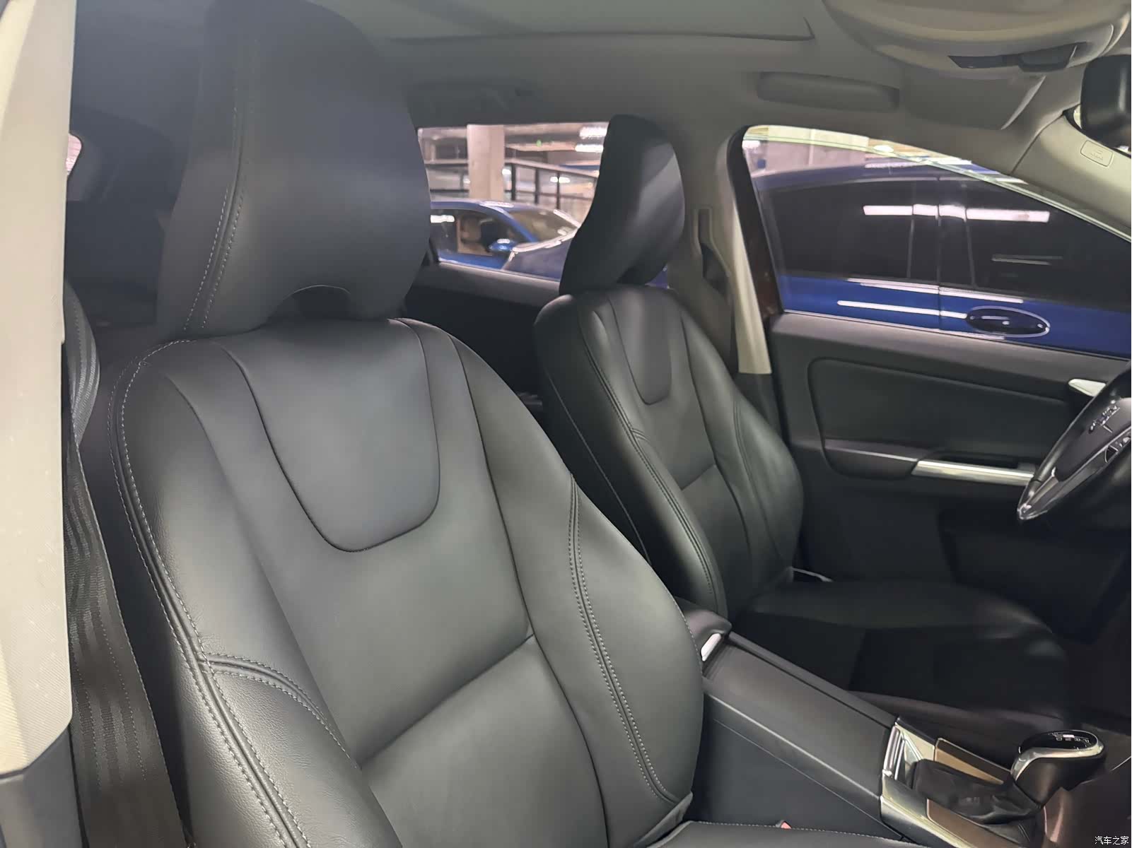 Volvo XC60, 2015 12