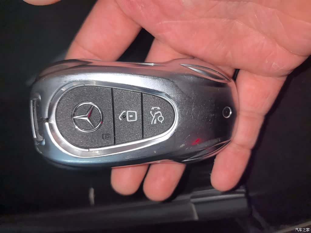 Mercedes-Benz GLC, 2025 9