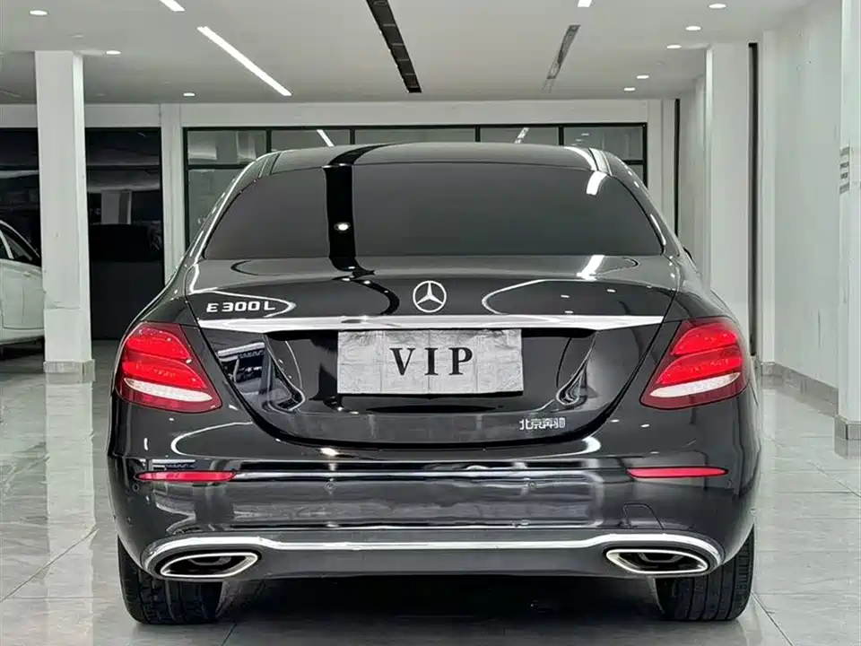 Mercedes-Benz E-class Mercedes-Benz E-class