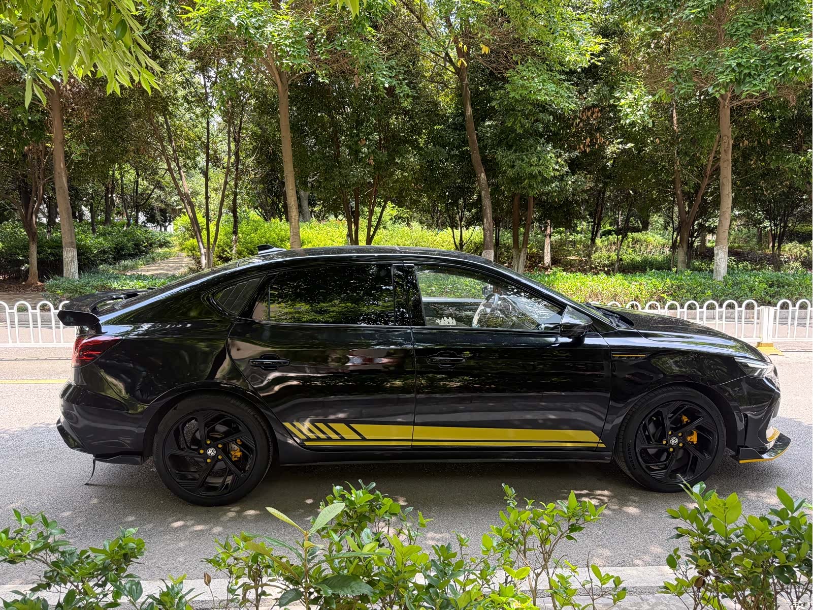 MG MG6, 2022 15