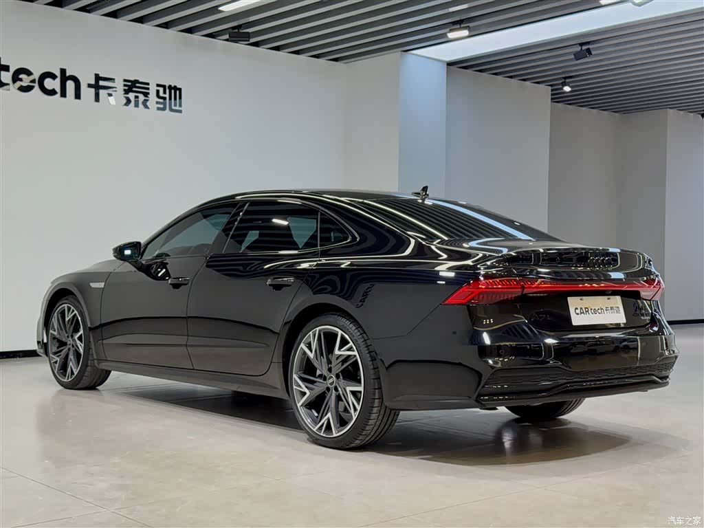 Audi A7L, 2024 6
