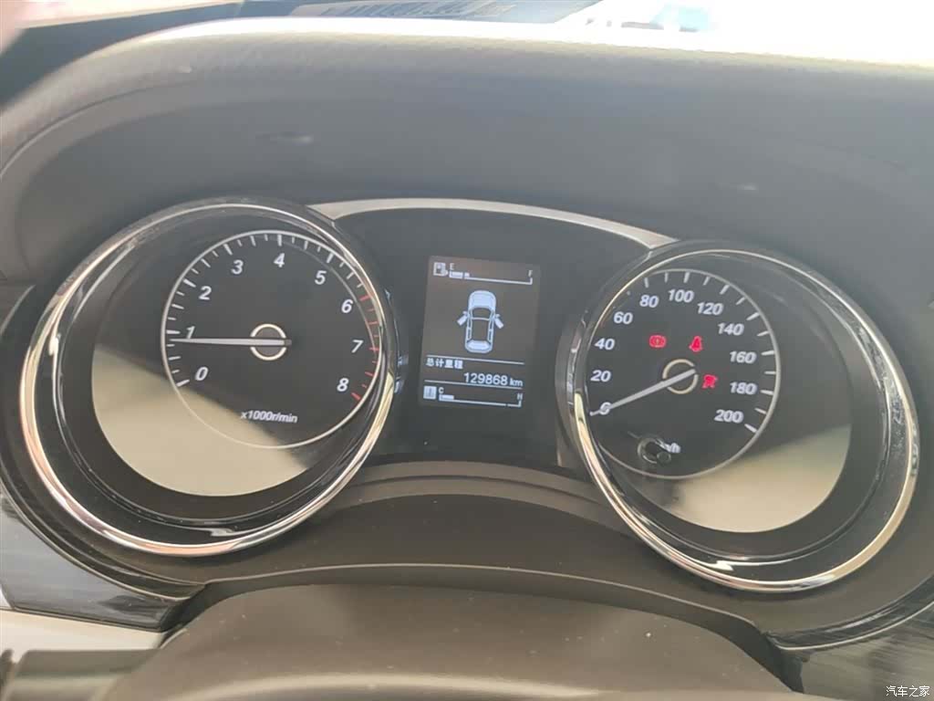 Wuling 730, 2016 12