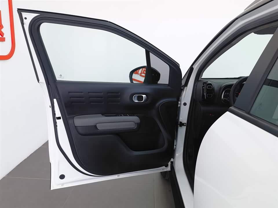 Citroen Yunyi C4 AIRCROSS Citroen Yunyi C4 AIRCROSS