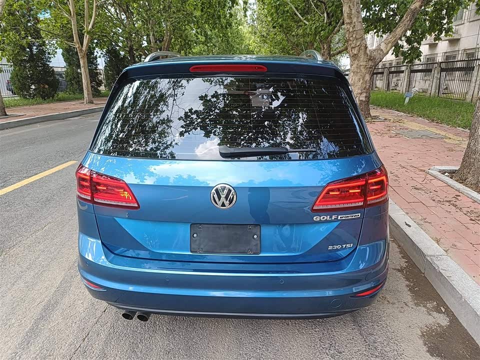 Volkswagen Golf*Jiayu Volkswagen Golf*Jiayu