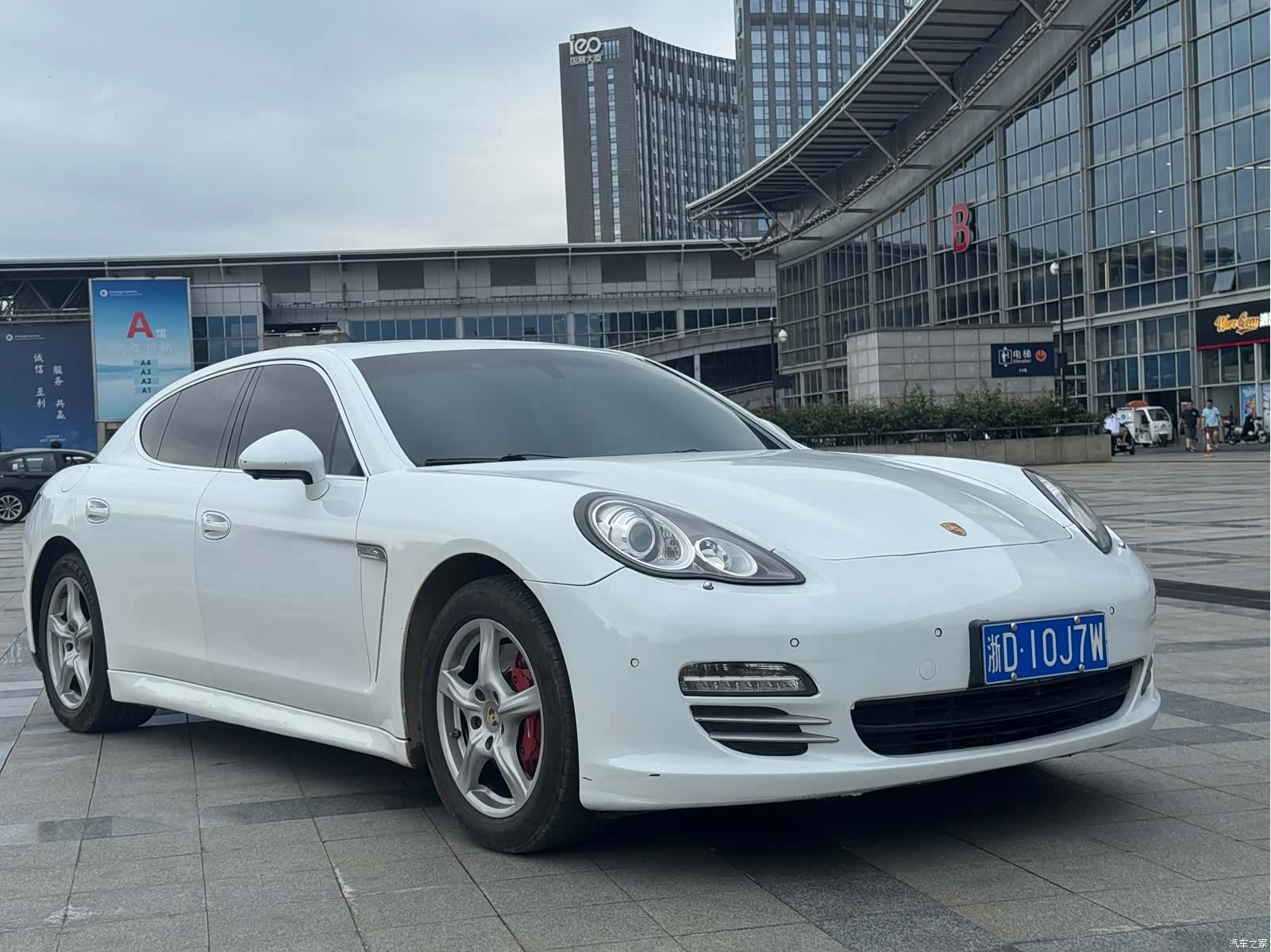Porsche Panamera, 2013 3