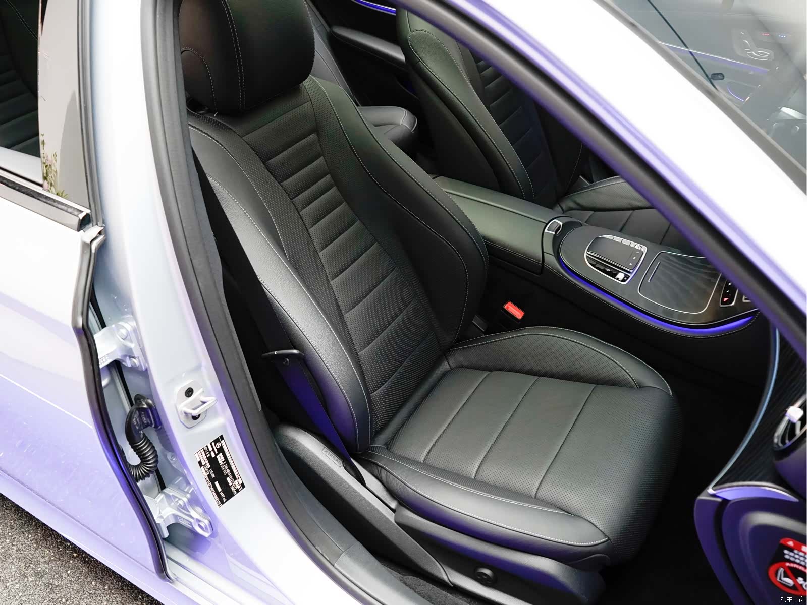 Mercedes-Benz E-Class, 2020 17