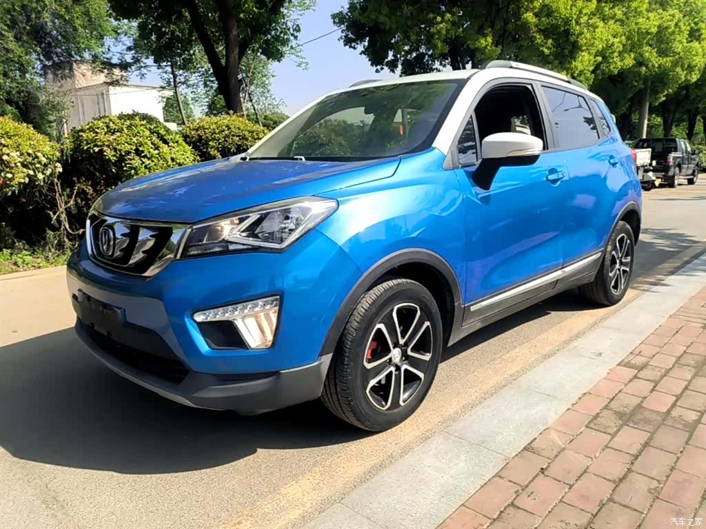 Changan CS15, 2016 1