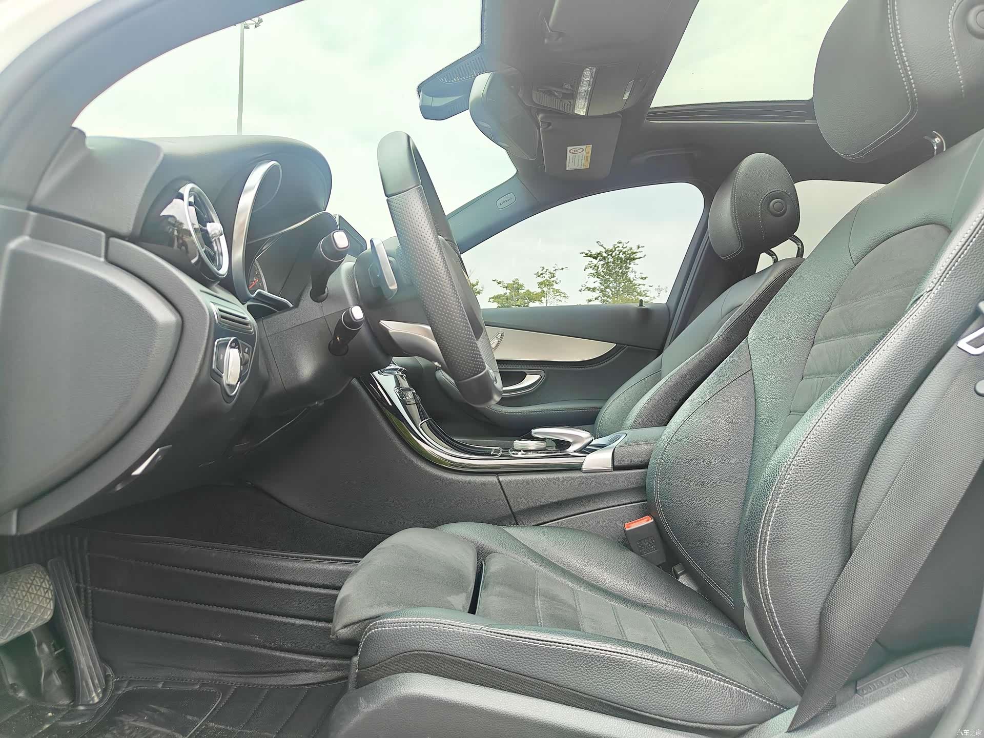 Mercedes-Benz C-Class, 2017 14