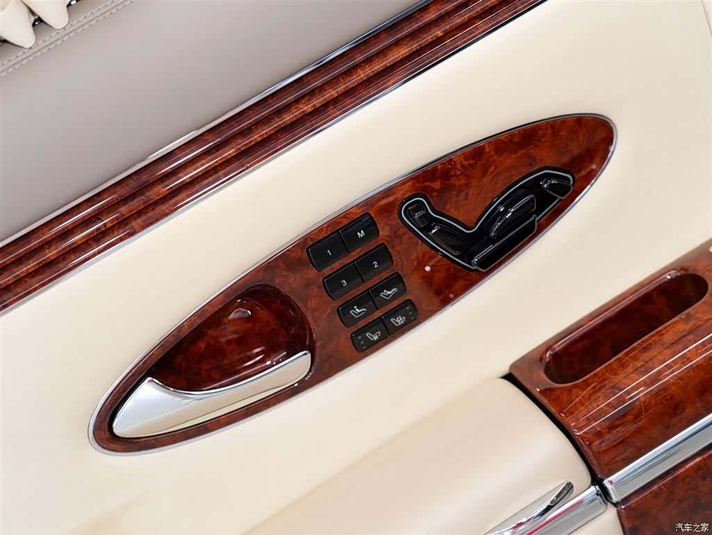 Maybach 62, 2009 17