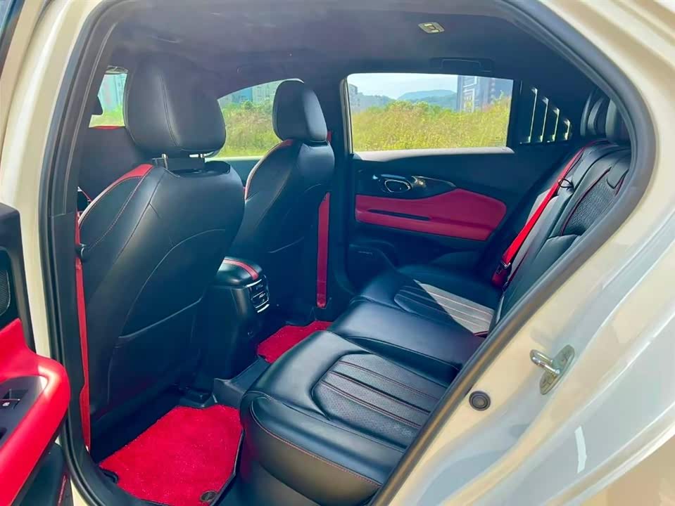 Trumpchi Shadow Leopard